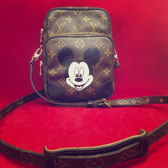 louis vuitton mickey mouse purse